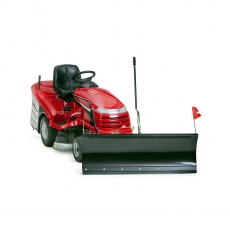 Aufsitz-Schneepflug mit Ketten